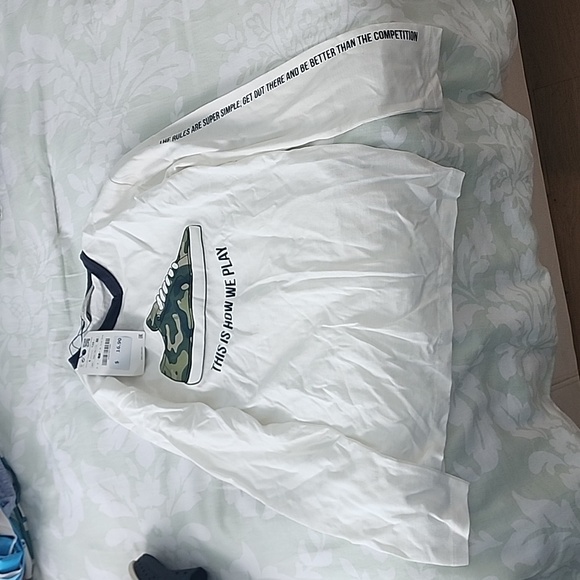 Long sleeve zara tshirt - Picture 1 of 3